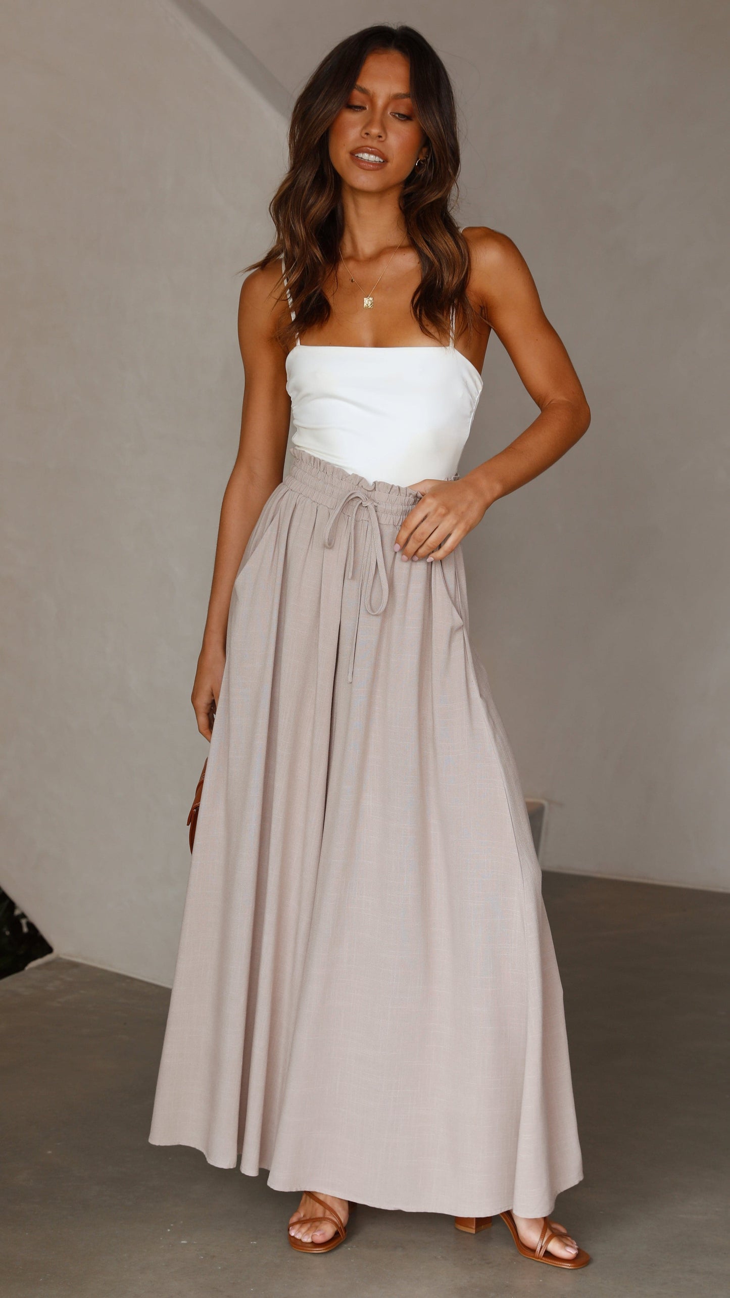 Avery Wide Leg Pants - Beige