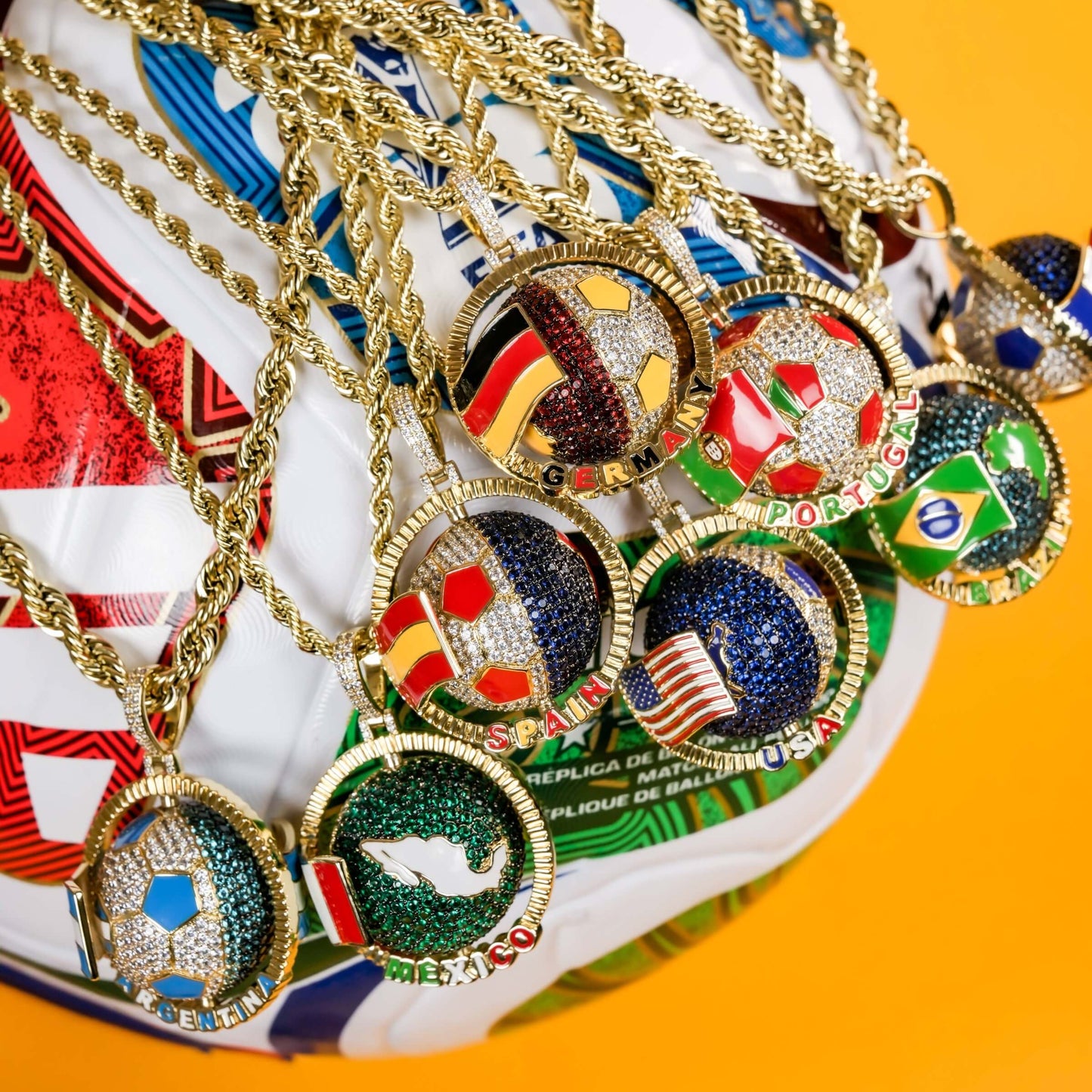 Diamond France Spinning Globe Flag Pendant in Yellow Gold